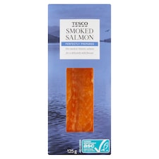 Filet z lososa atlantického s kožou, údené teplým dymom 125 g