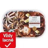 Mrazený krém čokoládový s polevou s príchuťou čokolády a kúskami čokolády 900 ml