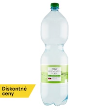 Pramenitá voda jemne perlivá 2 l