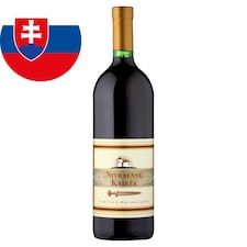 Víno Nitra Nitraense knieža červené polosladké víno 1 l