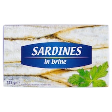 Konzervované sardinky bez hlavy s kožou v slanom náleve 125 g